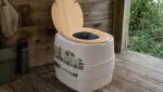 Campingtoilette aus Recyclingmaterial gestalten